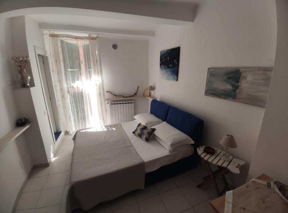 Chez Tamara With Private Parking And Air Conditioned Apartment Monterosso al Mare Exterior photo