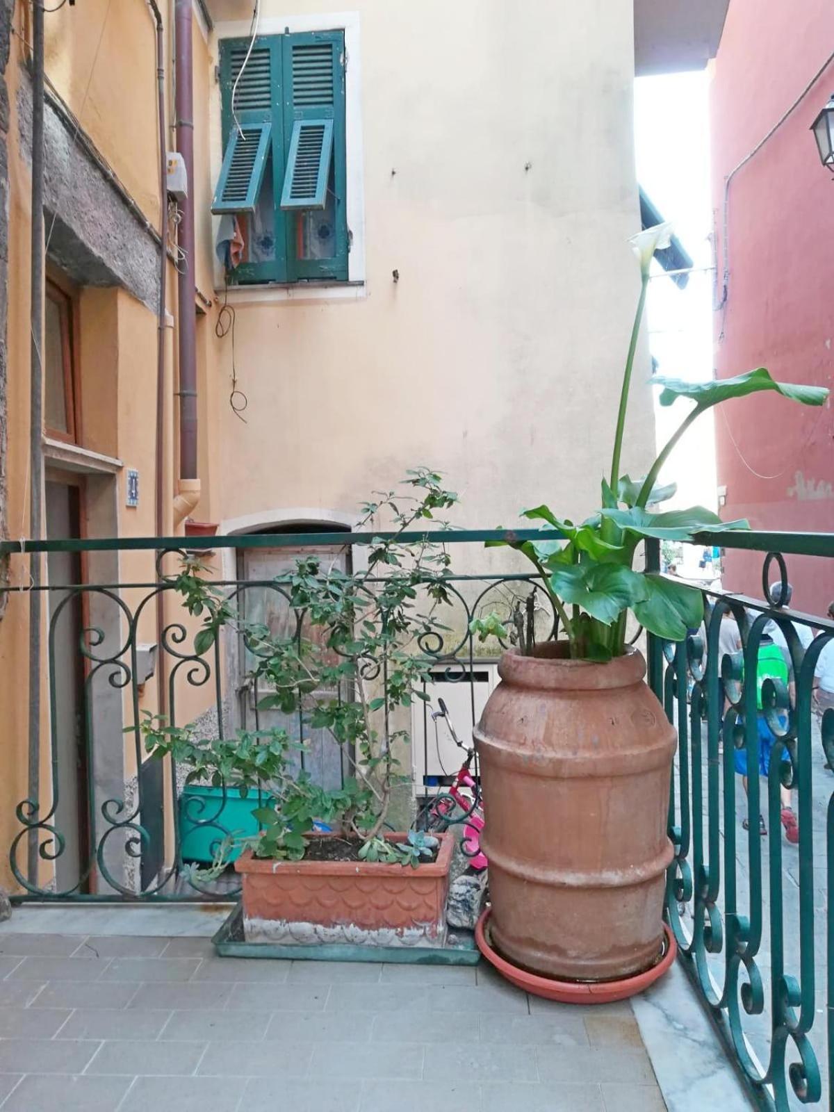 Chez Tamara With Private Parking And Air Conditioned Apartment Monterosso al Mare Exterior photo